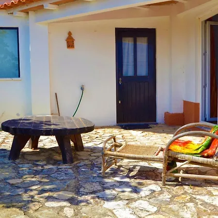Liberdade Tatil Evi *
